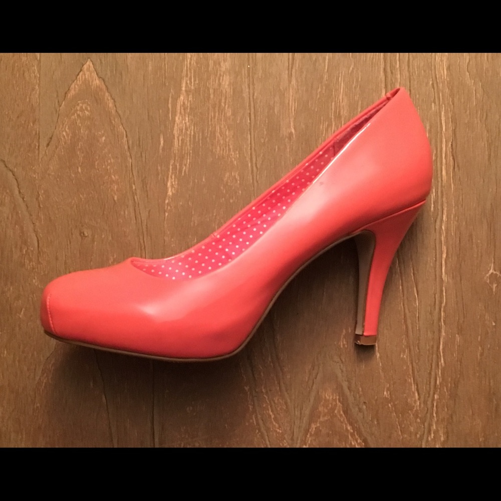 Madden Girl Coral Heels